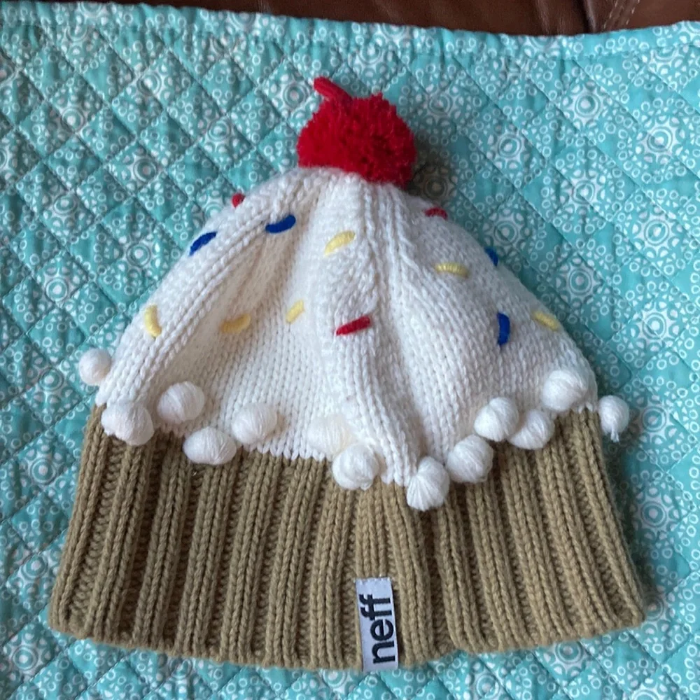neff children’s cupcake beanie, winter hat
